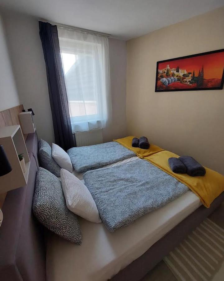 Sunshine Resort Apartment Hajdúszoboszló Eksteriør billede