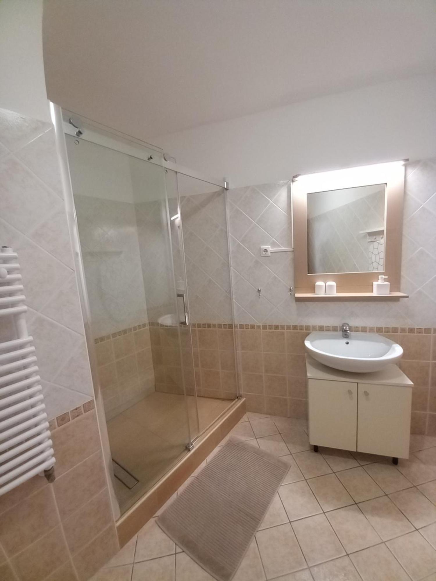 Sunshine Resort Apartment Hajdúszoboszló Eksteriør billede