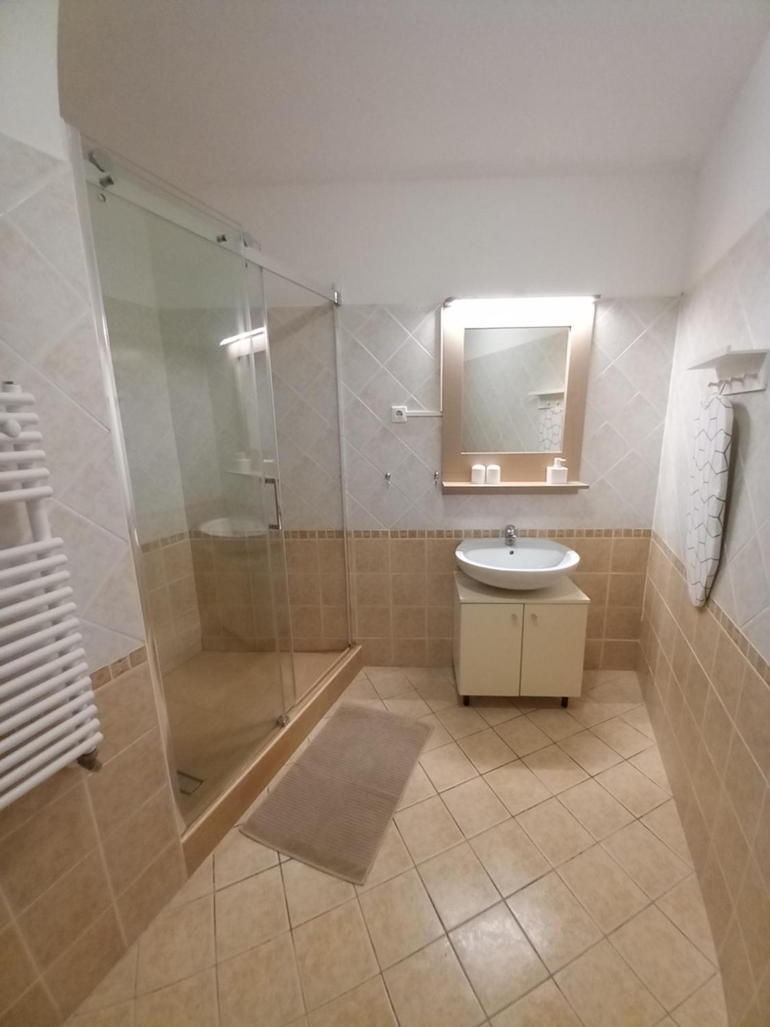 Sunshine Resort Apartment Hajdúszoboszló Eksteriør billede