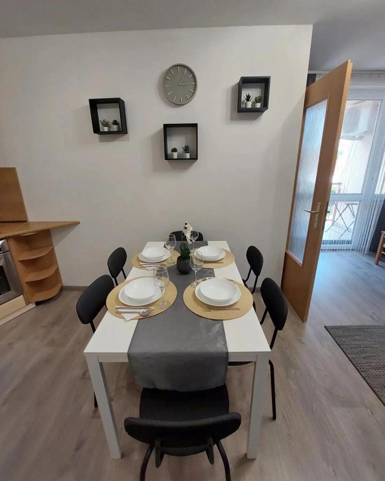 Sunshine Resort Apartment Hajdúszoboszló Eksteriør billede
